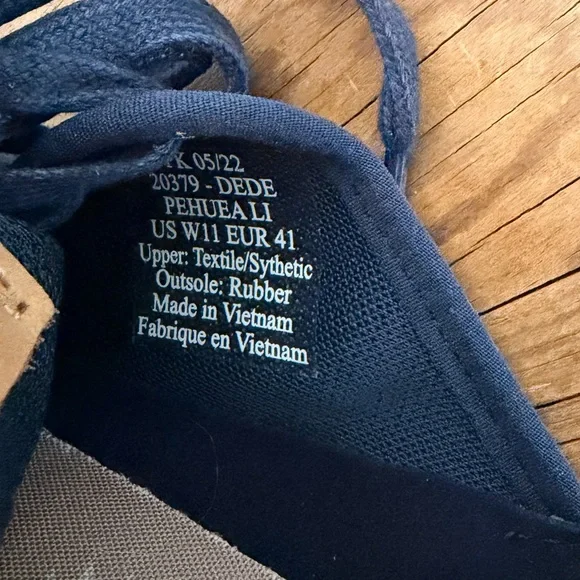 NWT Olukai Pehuea Li Lightweight Tennis Shoes Blue Sneakers Navy Blue Women’s 11 - Picture 9 of 9